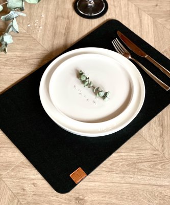 Zoom bild av EPYC Square Black bordstablett