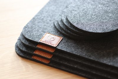 Zoom bild av EPYC Square Dark Grey bordstablett 