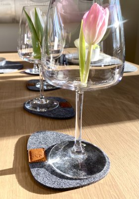 Zoom bild av EPYC O Grey glasunderlägg 