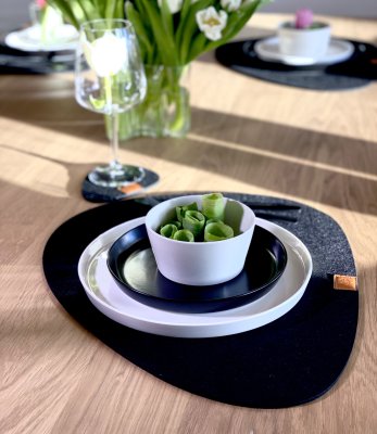 Zoom bild av EPYC O Black bordstablett 