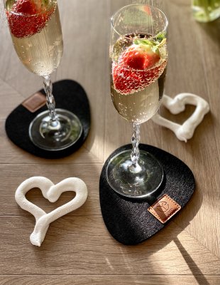 Zoom bild av EPYC O Black glasunderlägg 